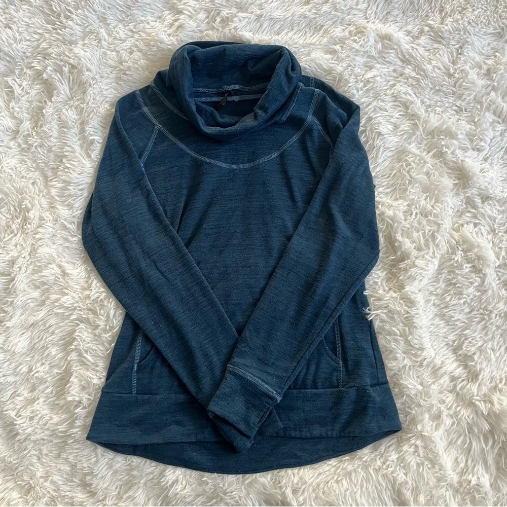 Kuhl Blue Lea Pullover Top Shirt Long Sleeve Cowl Neck Size Medium